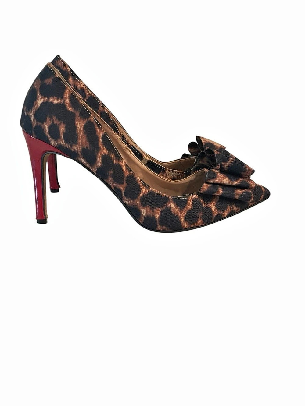 Betsey Johnson Leopard Print Bow Heels US 7
